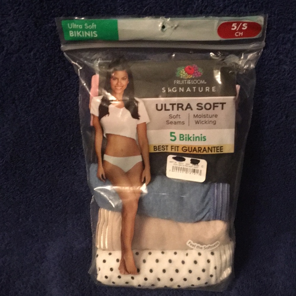 Fruit of the Loom Signature Women’s Ultra Soft Bikinis - Black, Blue, White